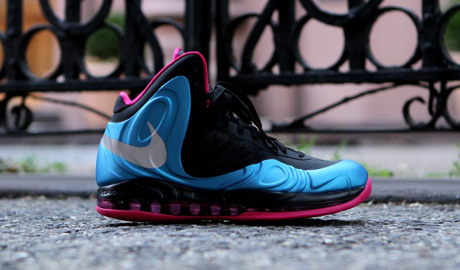Nike Air Max Hyperposite Fireberry