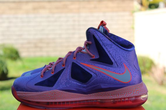 Nike LeBron 10 Area 72
