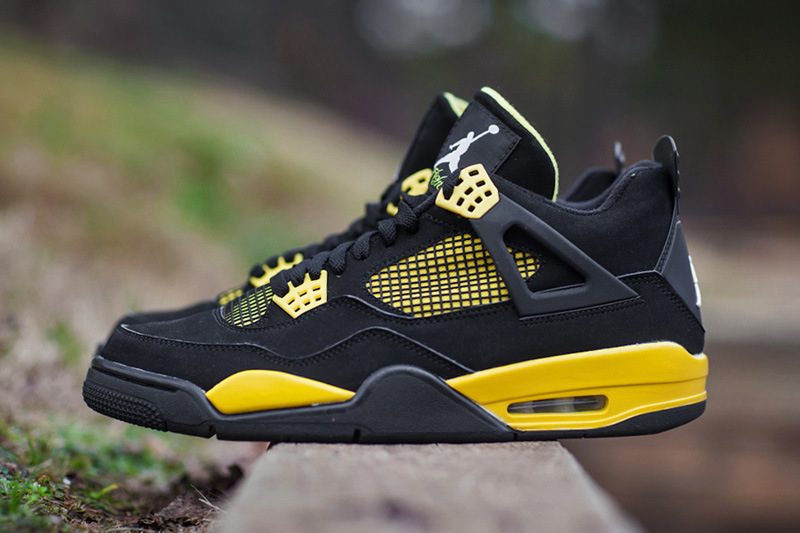 2012 Air Jordan 4 Thunder
