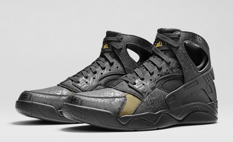 Nike Air Flight Huarache PRM Trash Talk